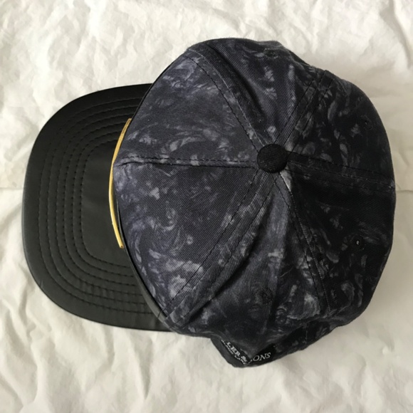 NWOT CAYLER & SONS NOMERCY 100% Cotton Snapback Cap Hat Black Faux Leather Brim - Picture 6 of 11